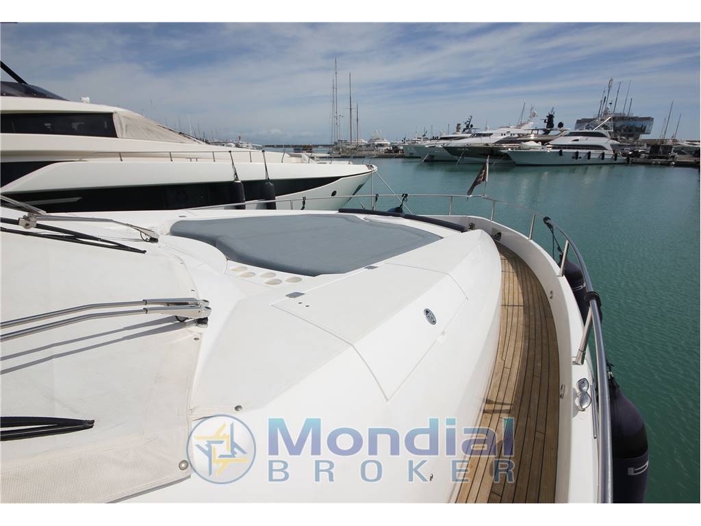 Sunseeker 75 Yacht