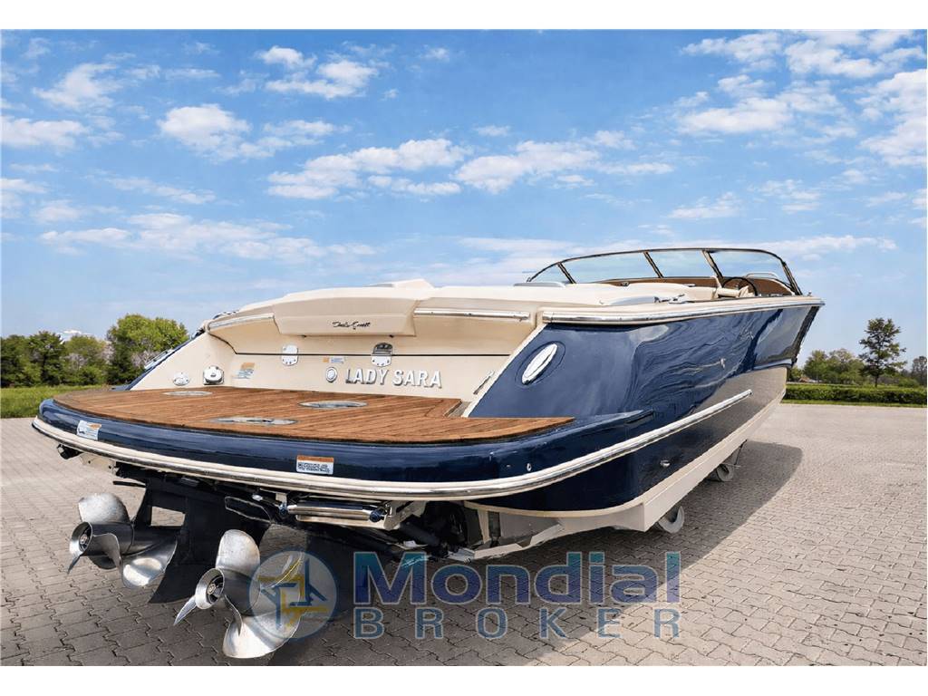 Chris-Craft Launch 34