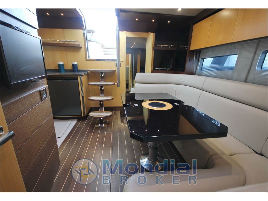 Sunseeker Portofino 40