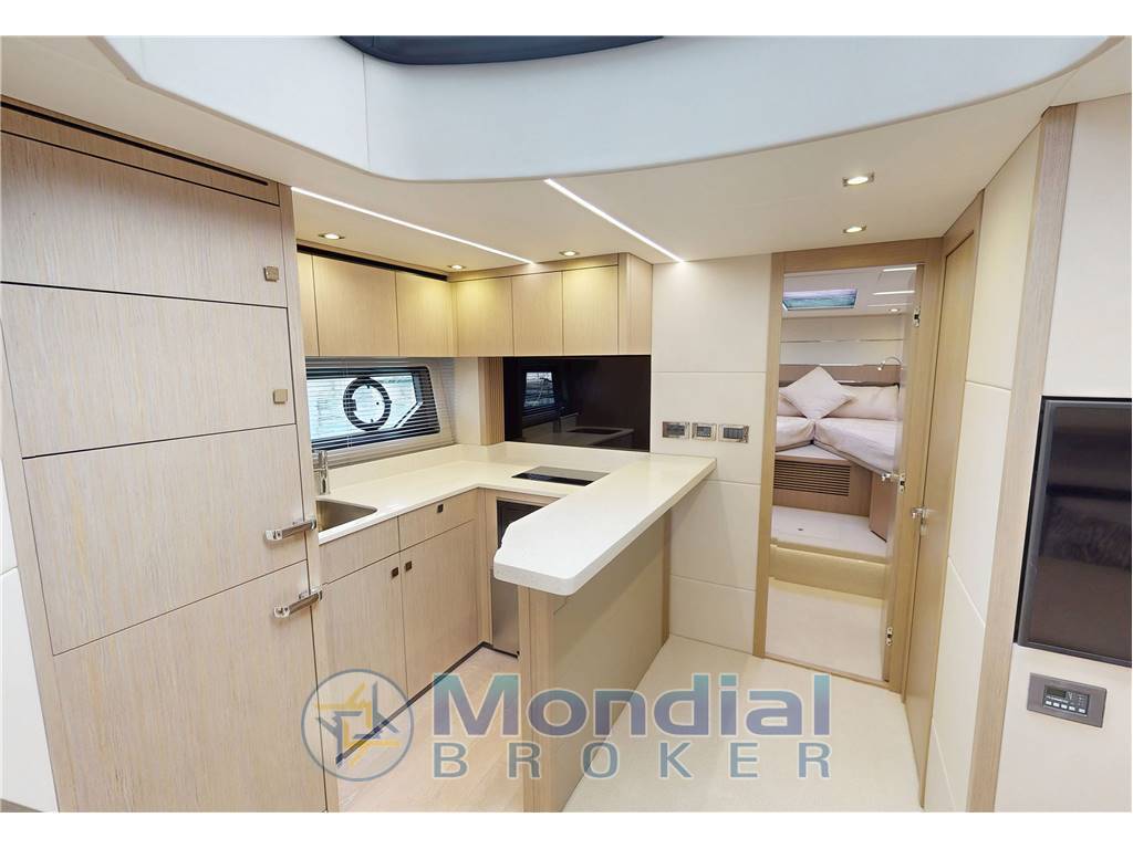 Sunseeker Predator 50