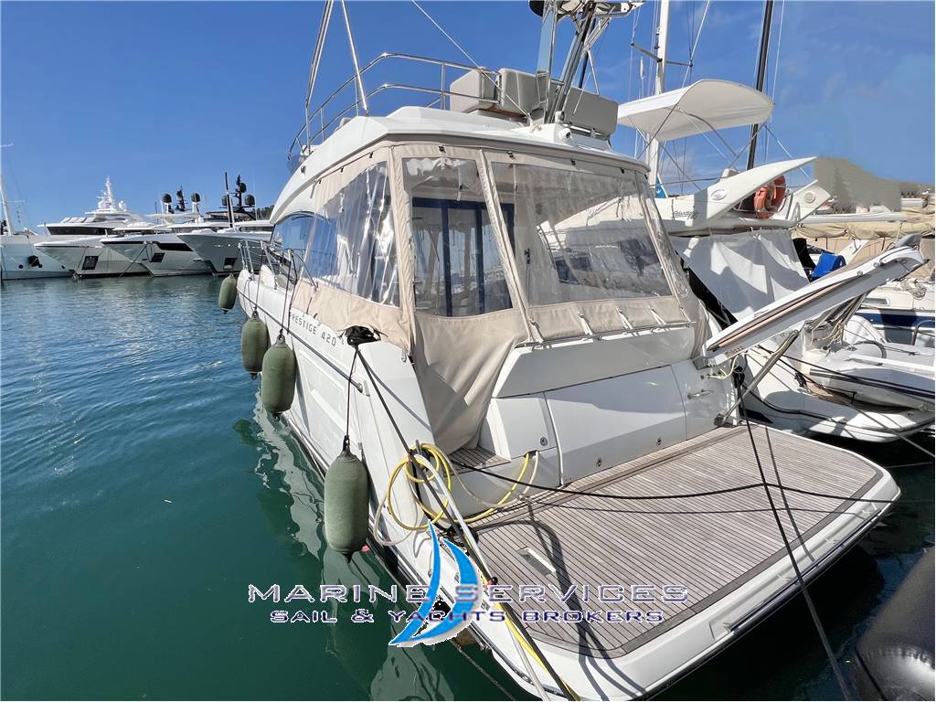 PRESTIGE 420 FLY