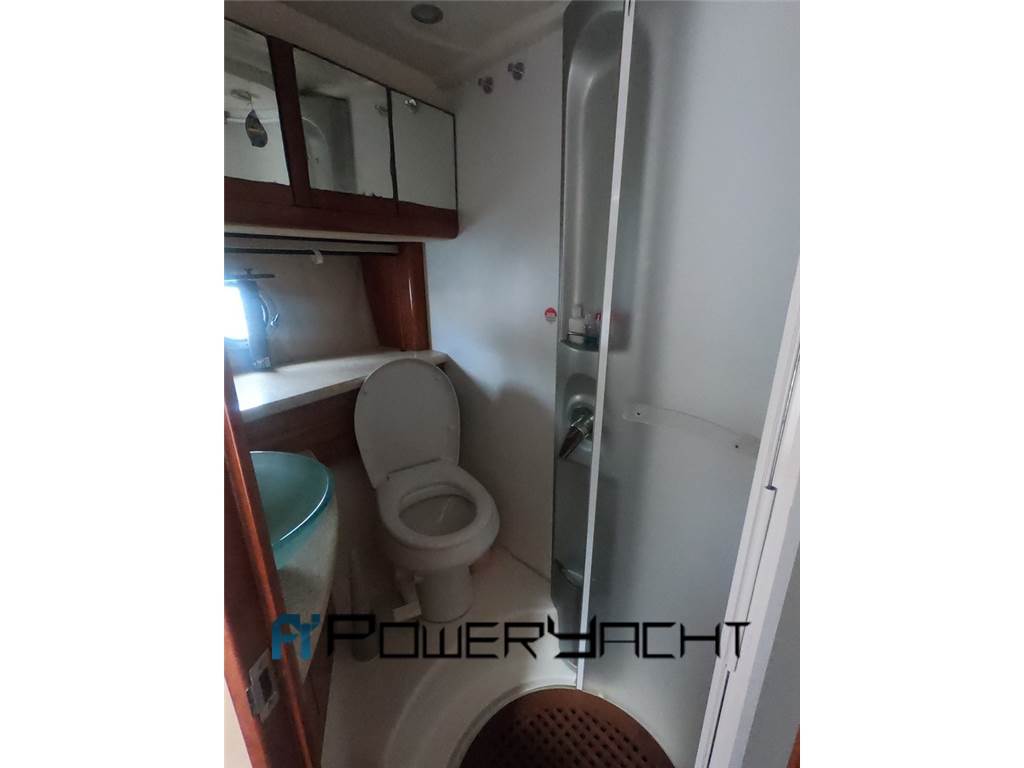 Cranchi Mediterranee 47 HT