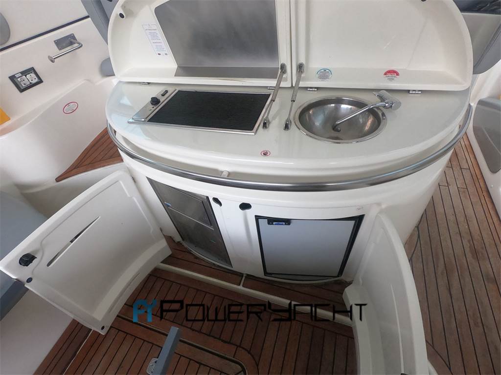 Cranchi Mediterranee 47 HT