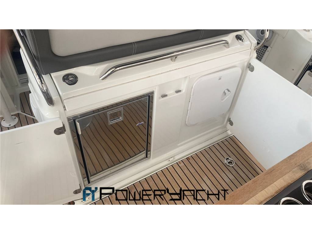 Jeanneau Cap Camarat 9.0 CC