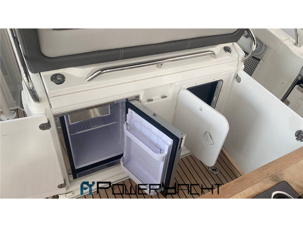 Jeanneau Cap Camarat 9.0 CC