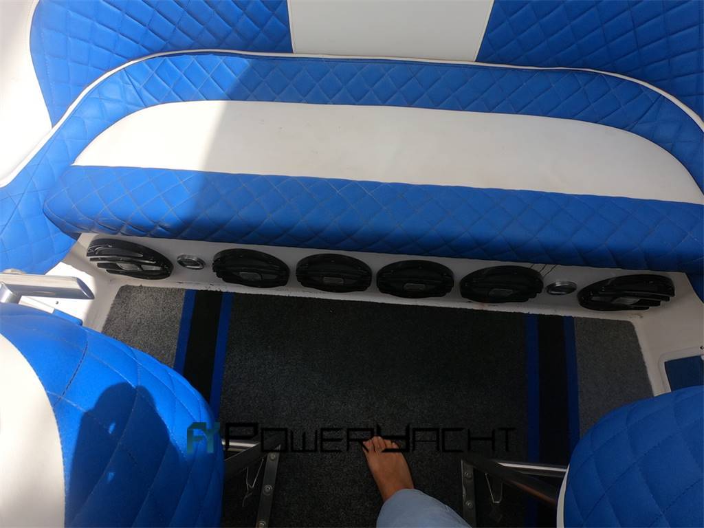 Wellcraft Scarab 26