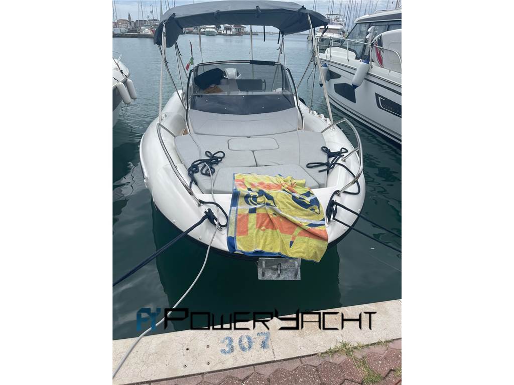 Zodiac 700