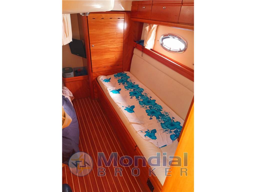 BAVARIA YACHTS 38S