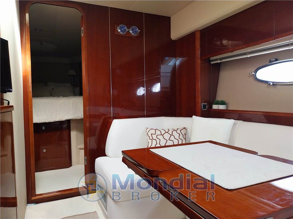 PRINCESS YACHTS V45
