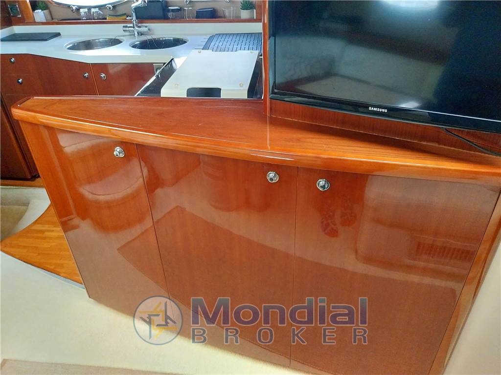 PRINCESS YACHTS V45