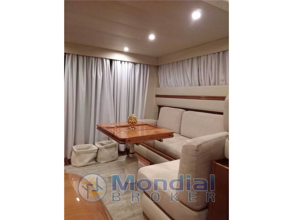 AZIMUT YACHTS 43