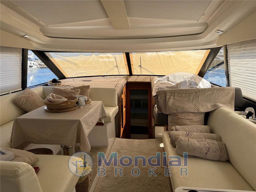 JEANNEAU SPBI S.A. PRESTIGE 450