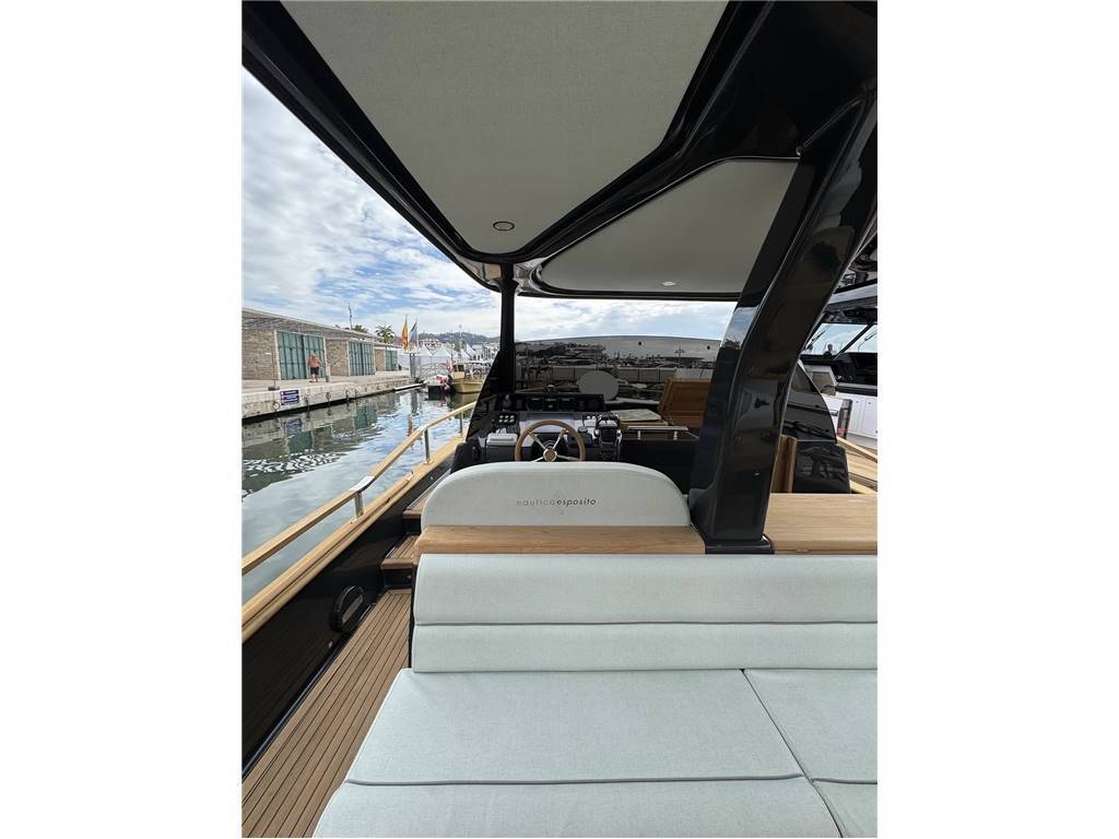 NAUTICA ESPOSITO POSITANO 38 OPEN