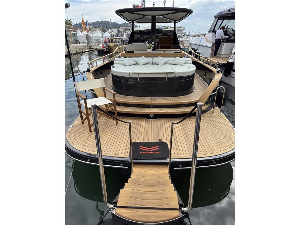 NAUTICA ESPOSITO POSITANO 38 OPEN