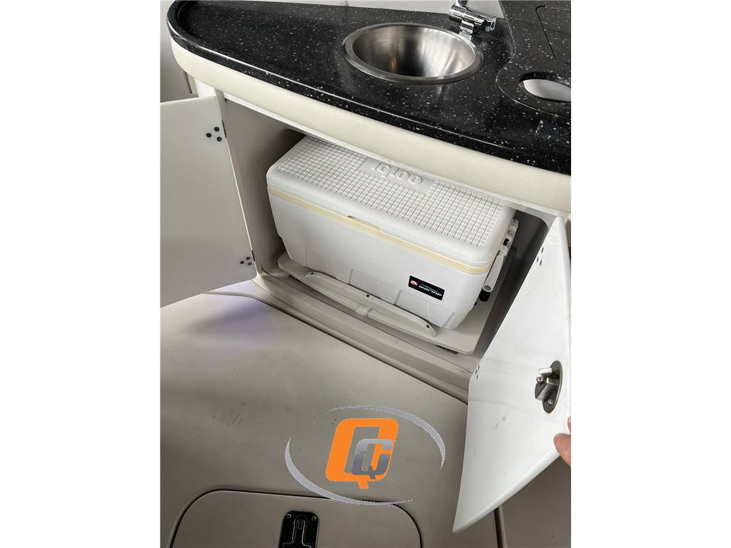 FOUR WINNS 288 VISTA