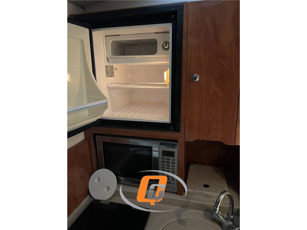 FOUR WINNS 288 VISTA