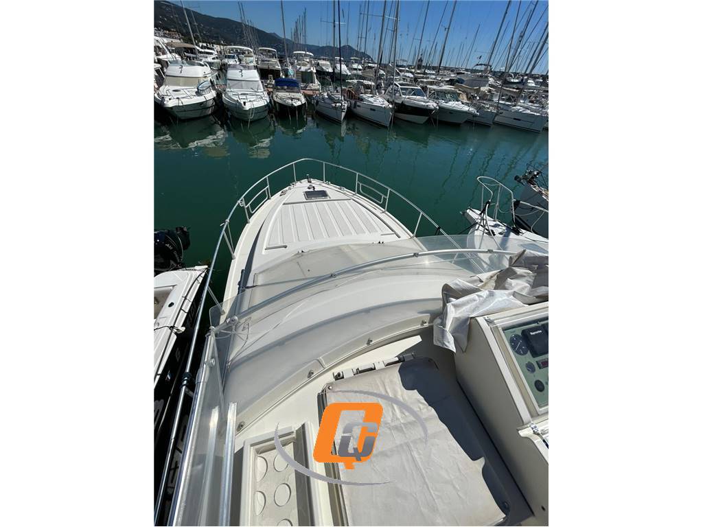 FERRETTI 120 FLY