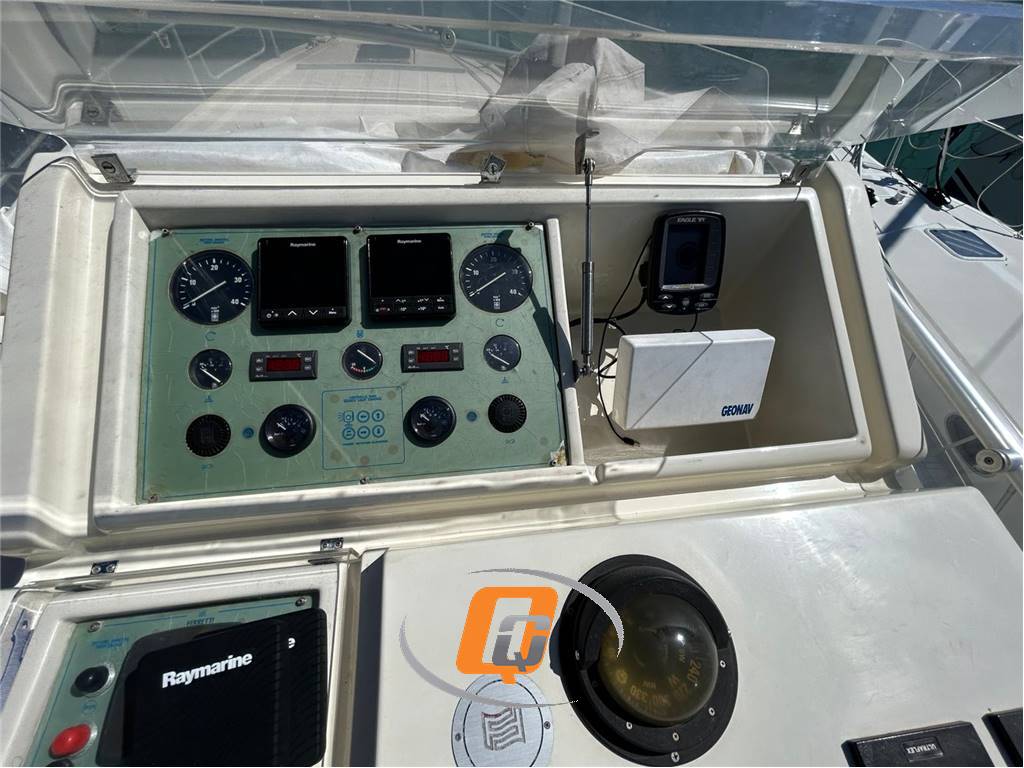 FERRETTI 120 FLY