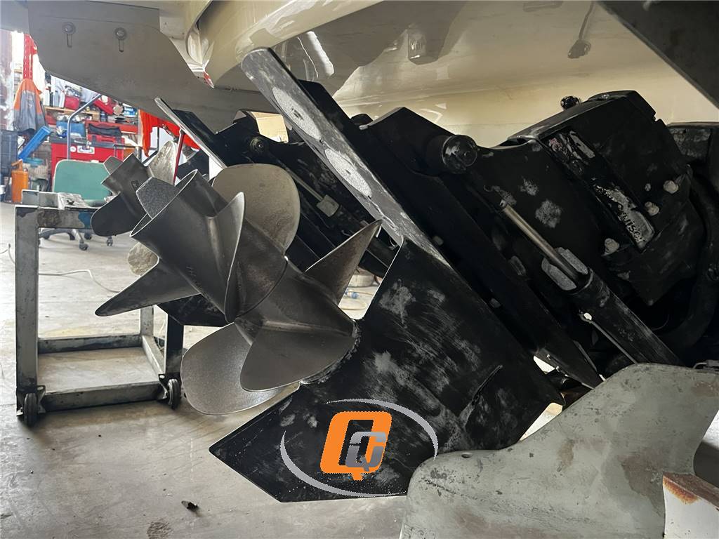 BAVARIA YACHTS 28 OPEN