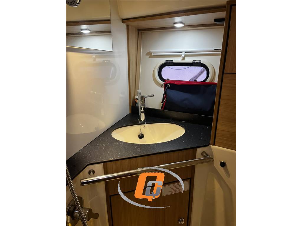 BAVARIA YACHTS 28 OPEN