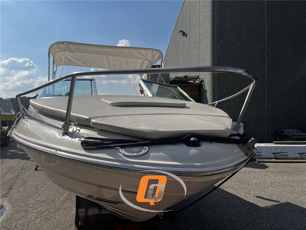 SEA RAY 190 CUDDY CABIN