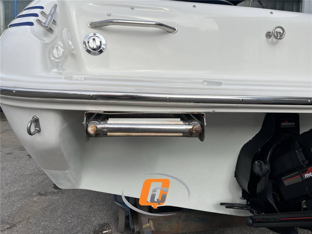 SEA RAY 200 OVERNIGHTER