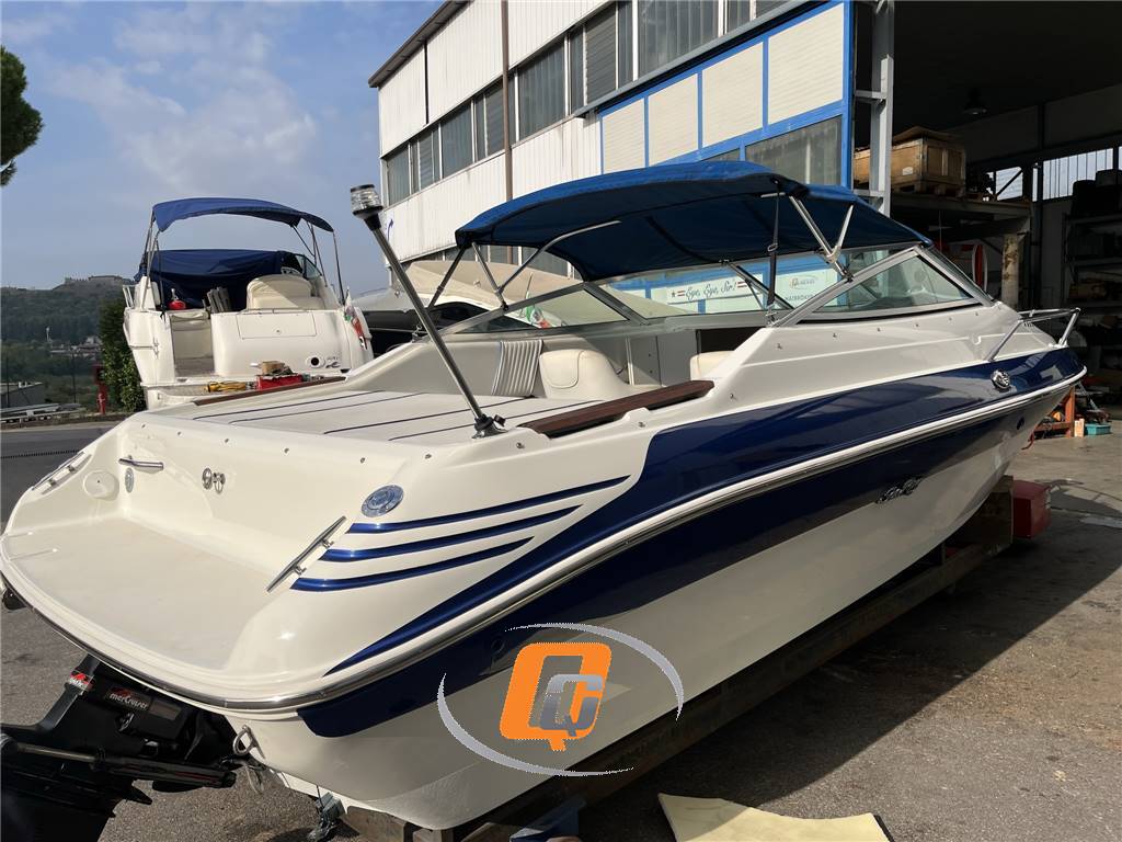 SEA RAY 200 OVERNIGHTER