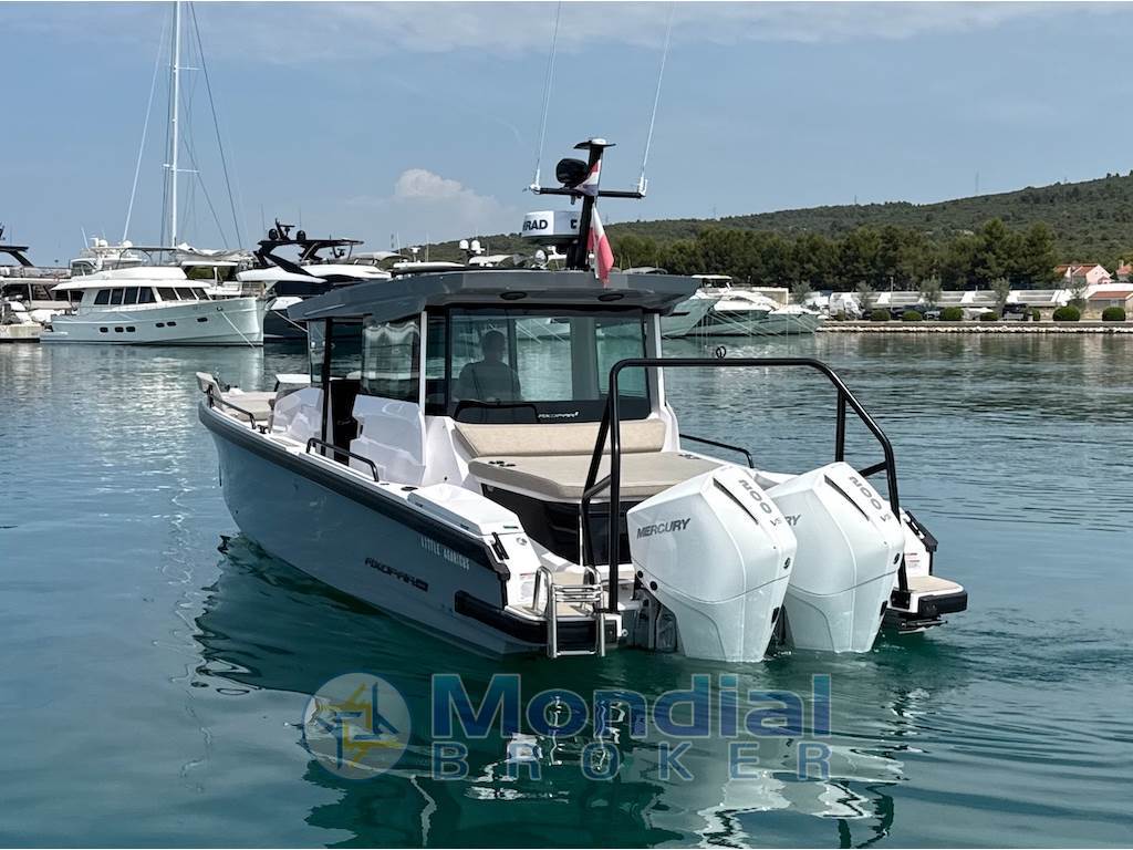 Axopar 29 XC Cross Cabin