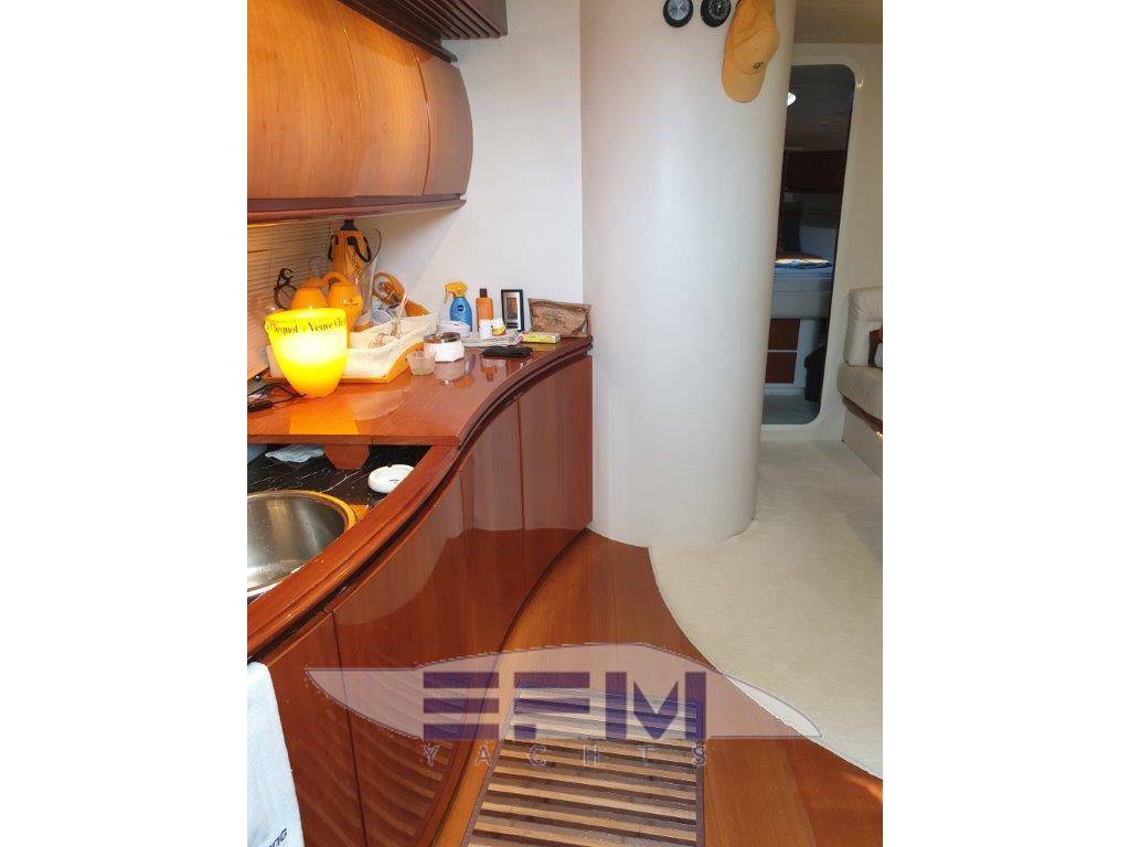 CANTIERI DELL' ADRIATICO PERSHING 48 HT