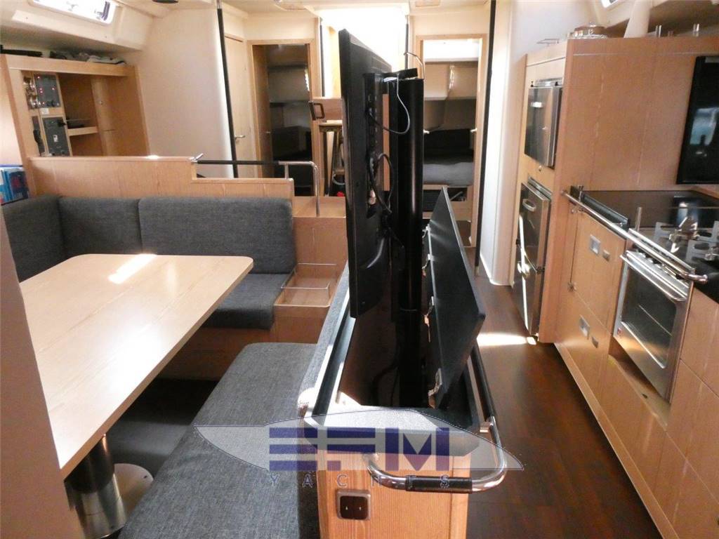 HANSE 575