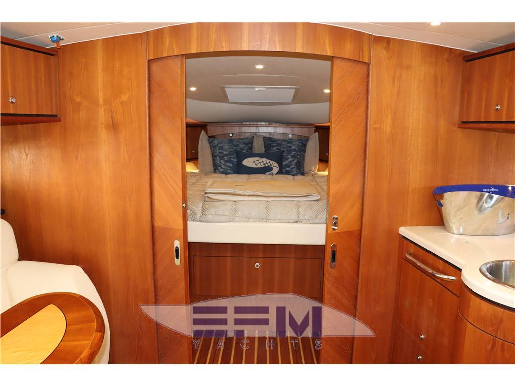 TIARA 3900