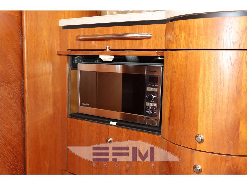 TIARA 3900