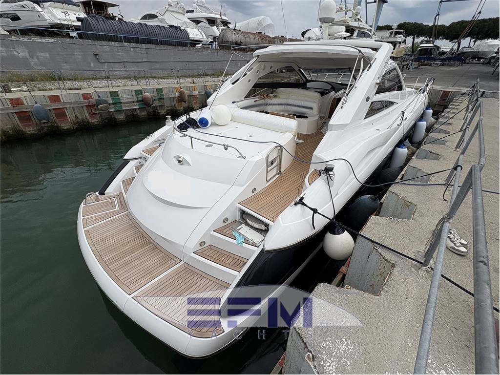 SUNSEEKER PORTOFINO 53