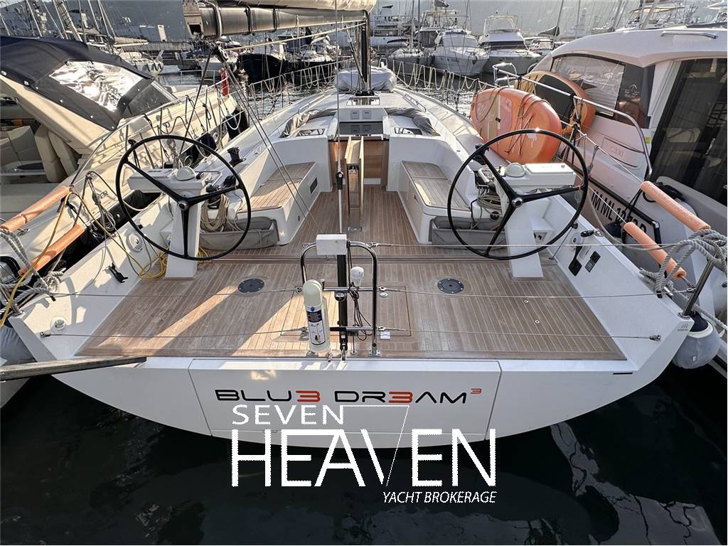 Solaris Yachts Solaris 40