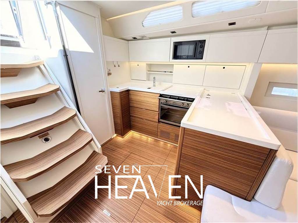 Cantiere del Pardo Grand Soleil 48