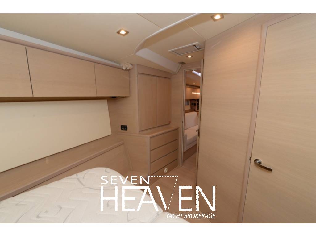 Solaris Yachts Solaris 50