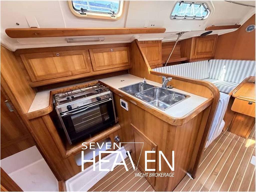 Comar Yachts Comet 33 S