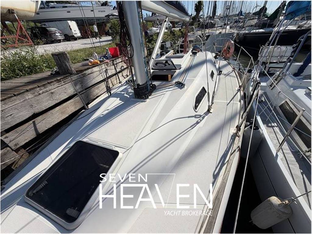 Comar Yachts Comet 33 S