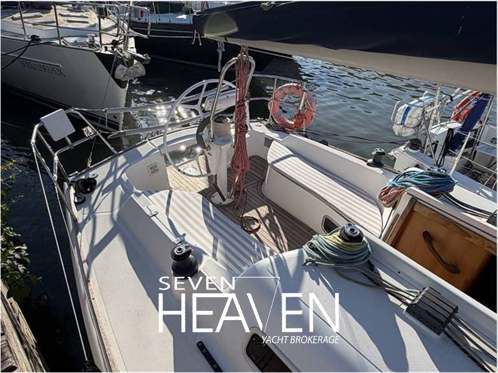 Comar Yachts Comet 33 S