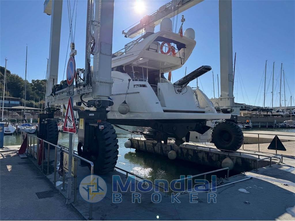Azimut | Groupe Benetti AZIMUT 52
