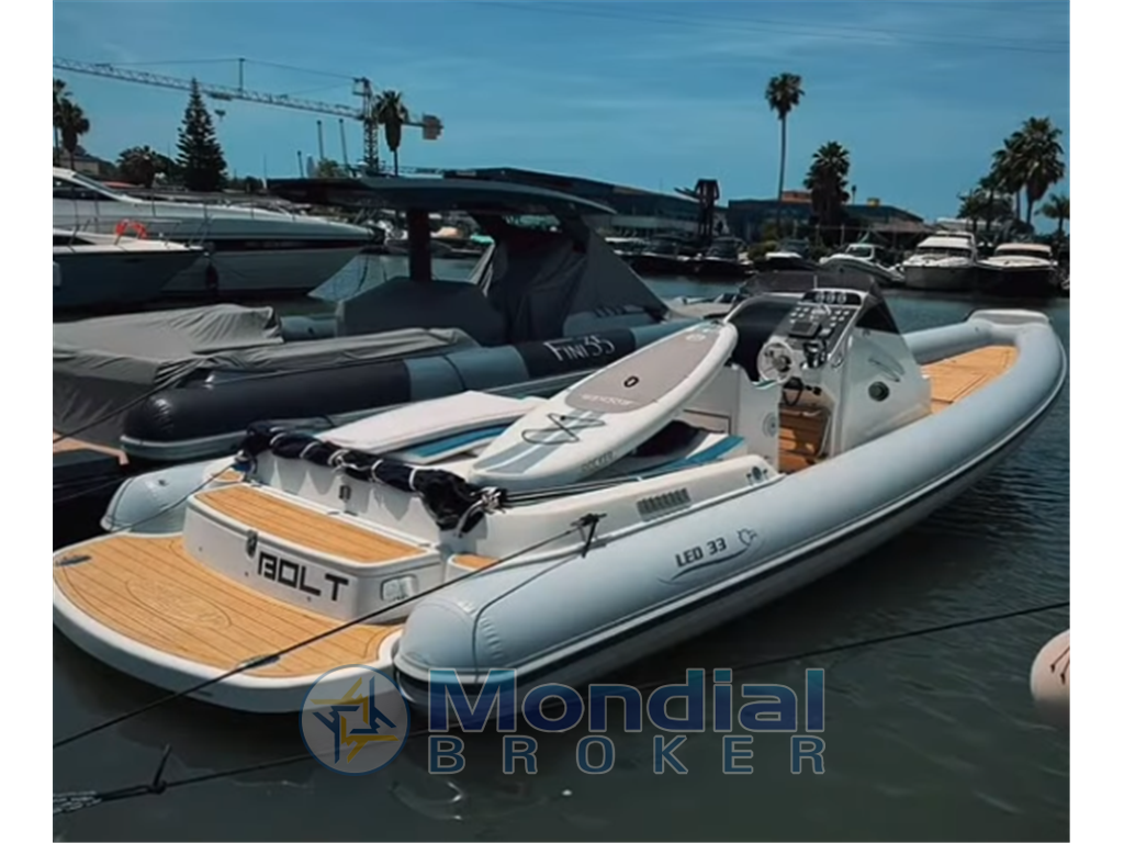 NAUTICA LED 33' GS EFB