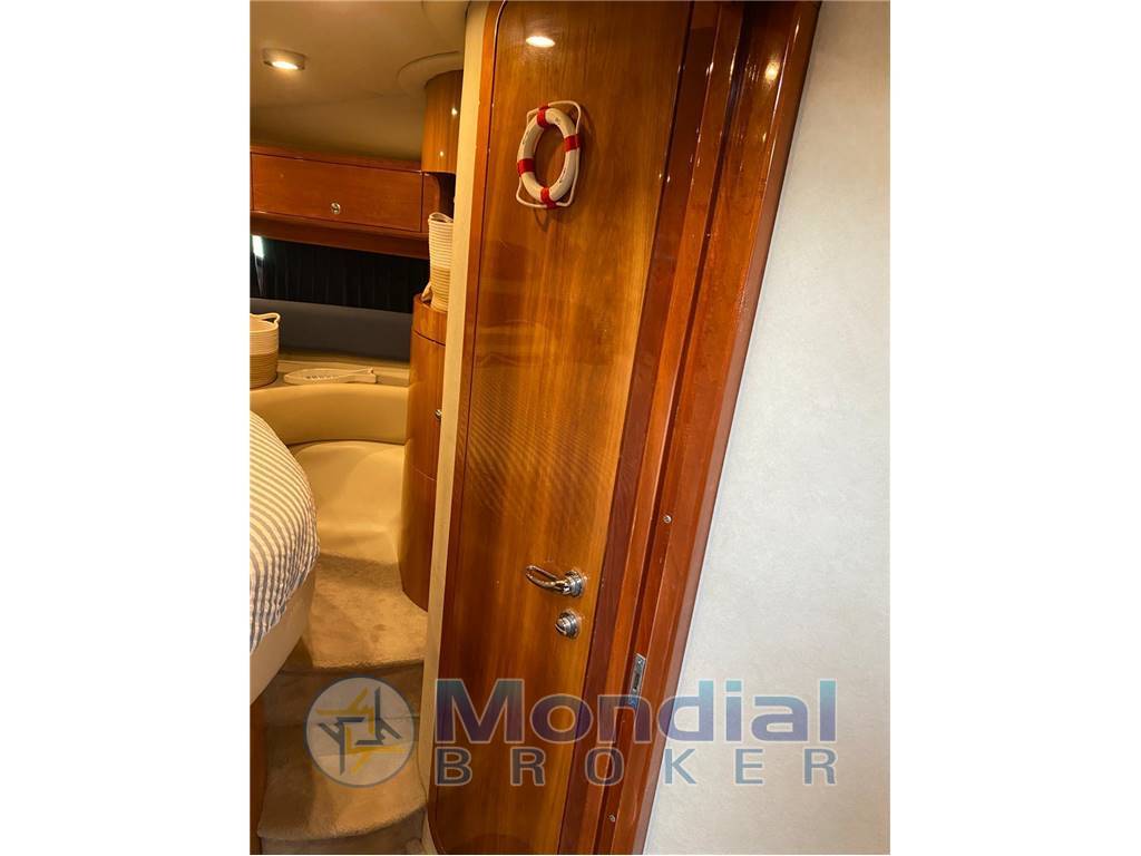 REGAL YACHTS 4260 Commodore