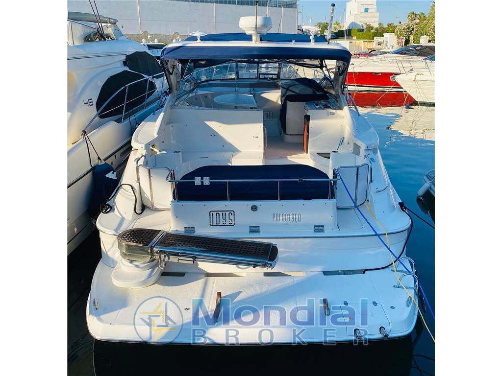 REGAL YACHTS 4260 Commodore