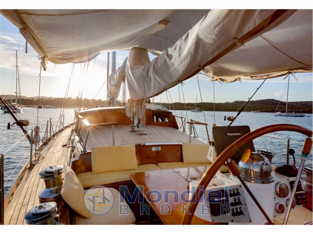 SANGERMANI BERMUDIAN KETCH