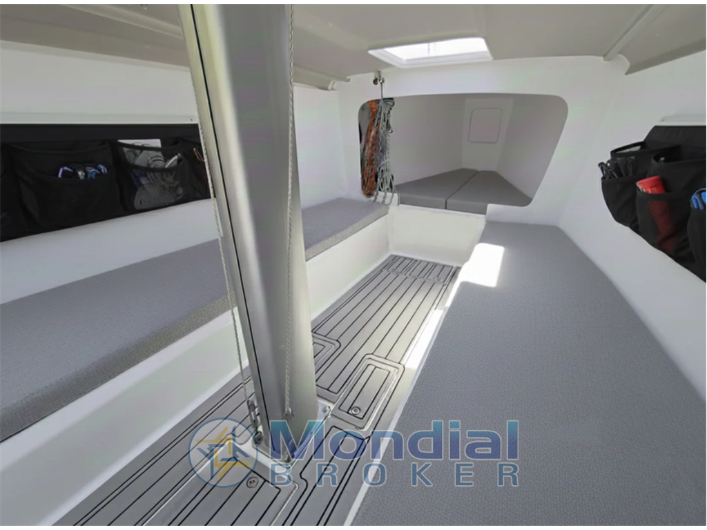 COMUZZI YACHTS C32 Sport (demo)