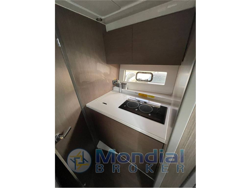 BENETEAU GT 11