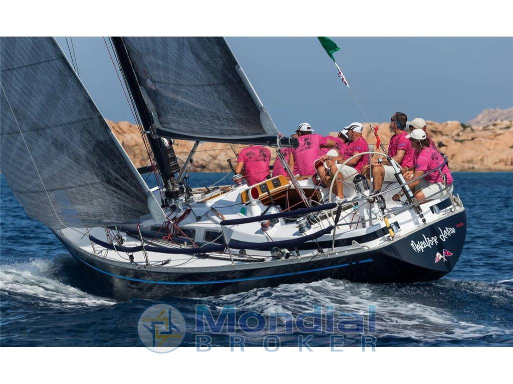 NAUTOR SWAN 38' S&S