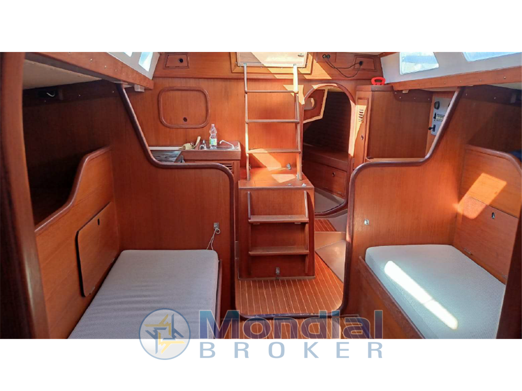 NAUTOR SWAN 38' S&S