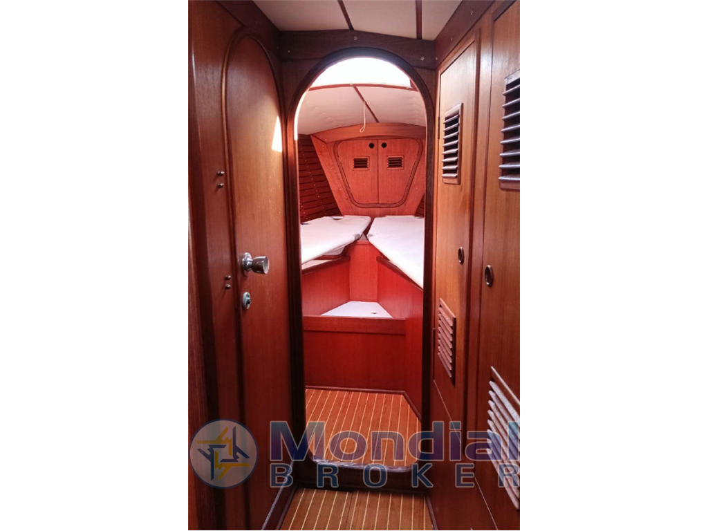 NAUTOR SWAN 38' S&S