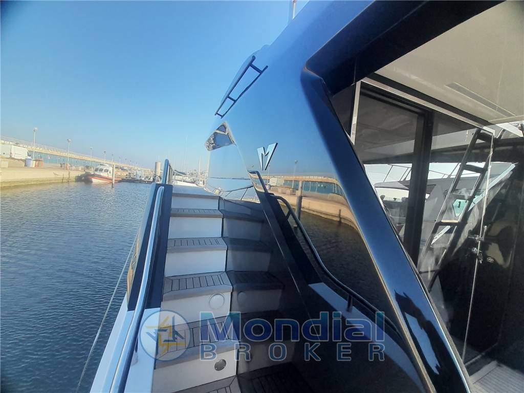 MUNSTAGO NAVETTA 46' (demo boat)